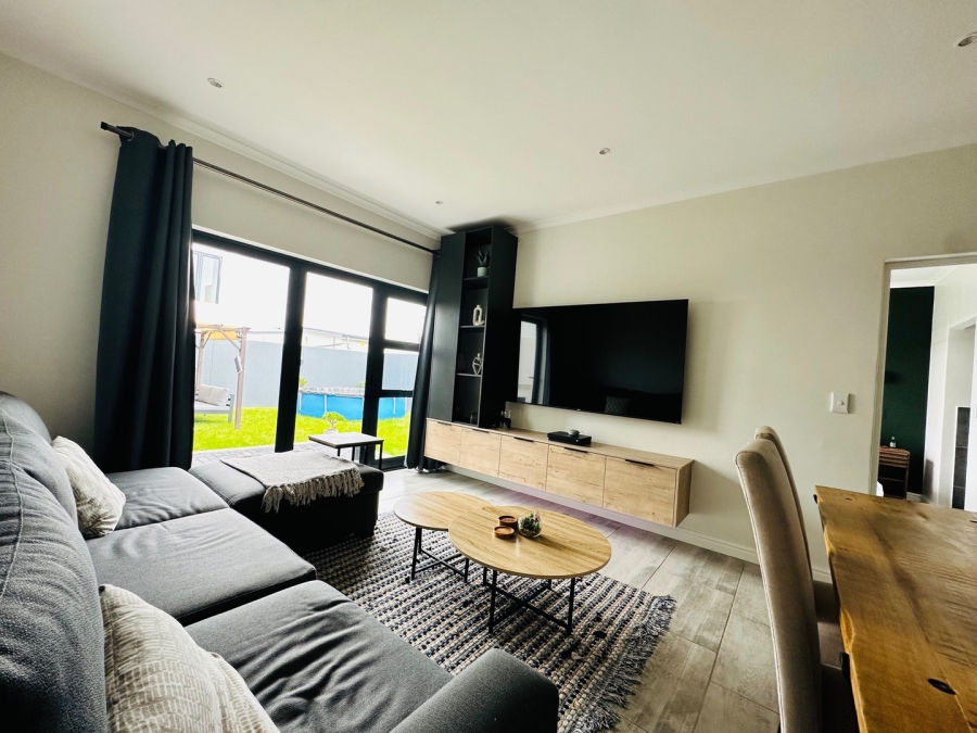3 Bedroom Property for Sale in Sandown Western Cape